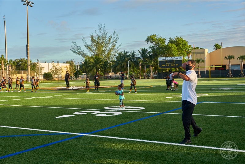 Hadley-Field-Ribbon-Cutting-7.jpg