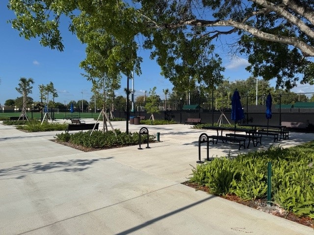 Image of West End Park's new seating and picnic area